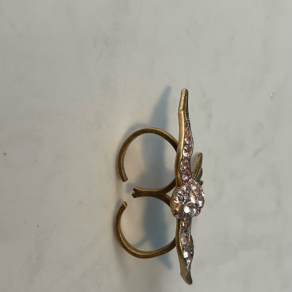 Sparrow Double Finger Ring - Picture 2 of 2